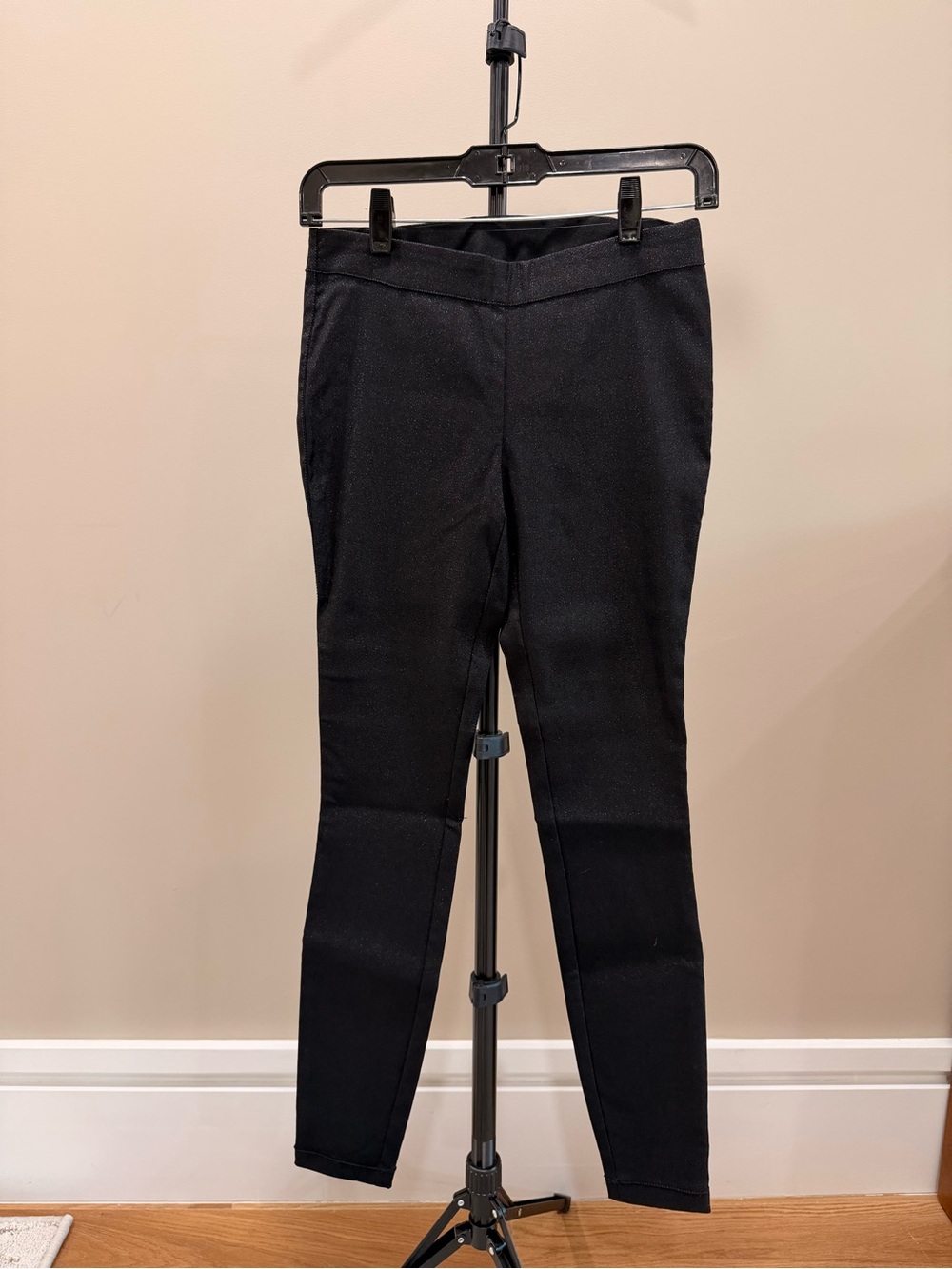 Max Studio Black Ponte Skinny Pants